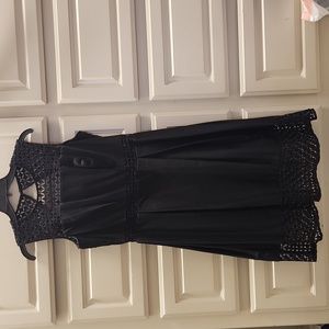 BEAUTIFUL Calvin Klein little black dress